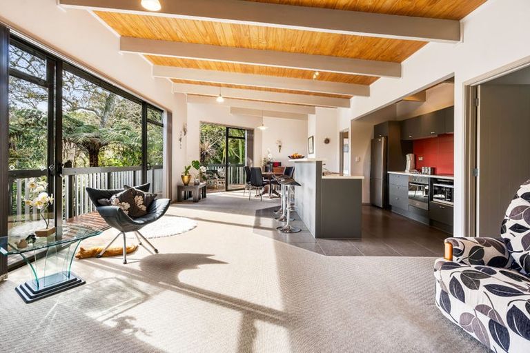 Photo of property in 35 Harbour View Road, Onerahi, Whangarei, 0110