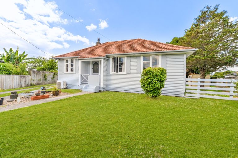 Photo of property in 8 Craig Crescent, Morrinsville, 3300