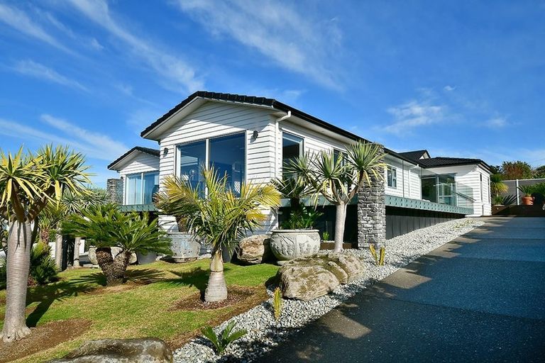 Photo of property in 30 Manhattan Rise, Orewa, 0931