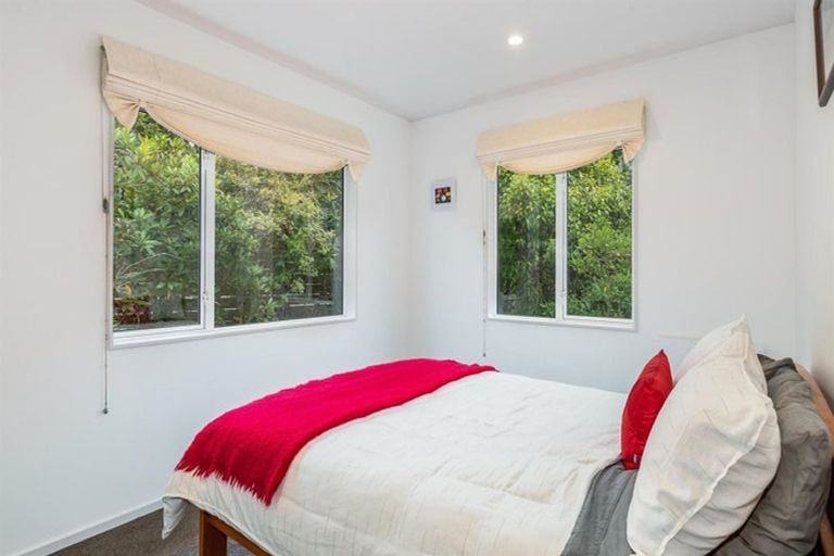 Photo of property in 42d James Cook Drive, Whitby, Porirua, 5024