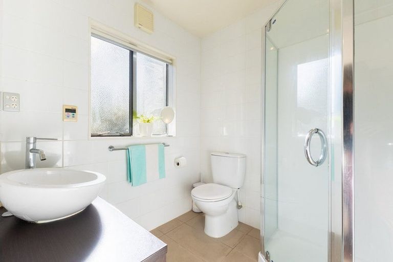 Photo of property in 51 Mahaki Road, Nikau Valley, Paraparaumu, 5032