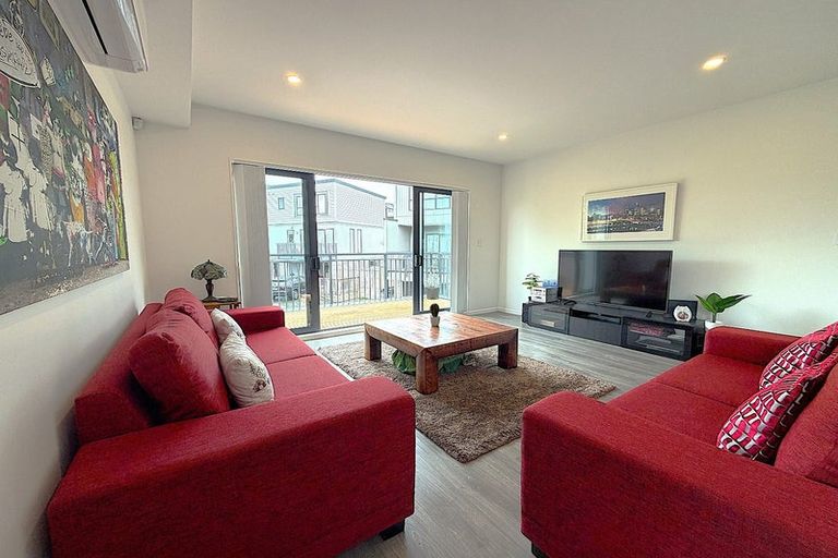 Photo of property in 34 Amherst Place, Albany, Auckland, 0632