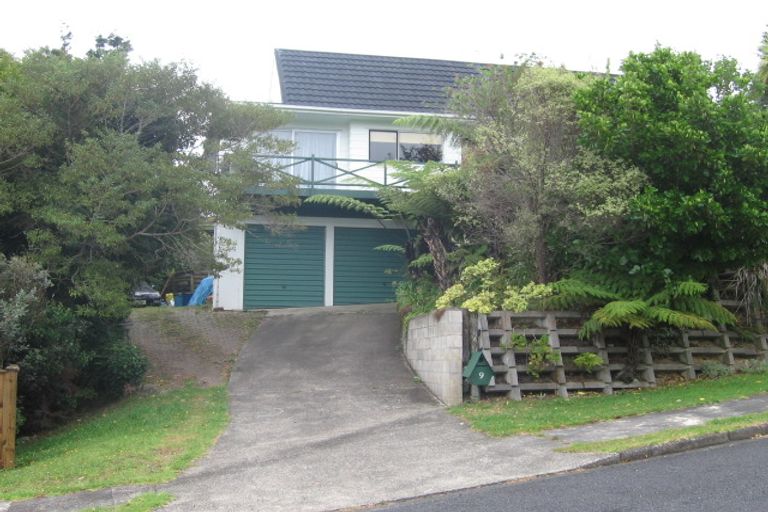 Photo of property in 9 Hiwihau Place, Glenfield, Auckland, 0629