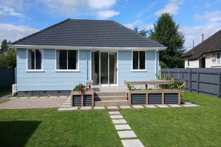 Photo of property in 42 Bibby Street, Waipawa, 4210