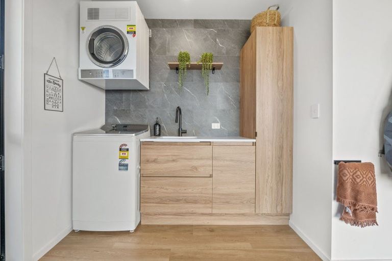 Photo of property in 11 Midsummer Avenue, Stratford, 4332