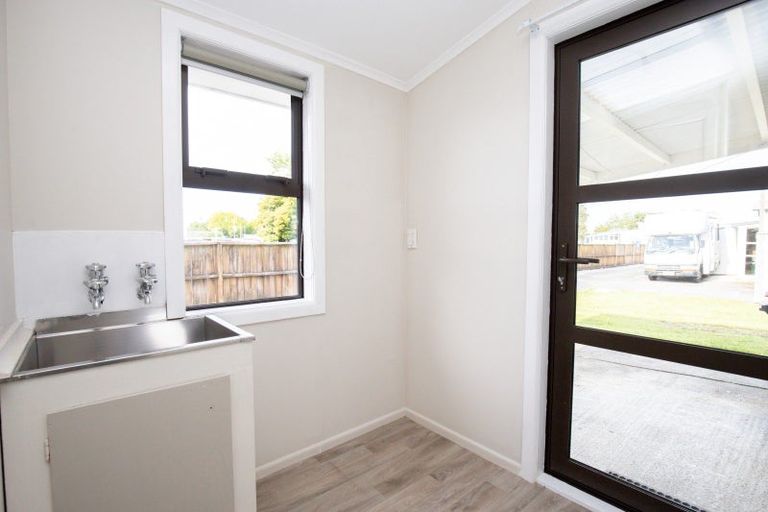 Photo of property in 3unit Paul Drive, Ngatea, 3503