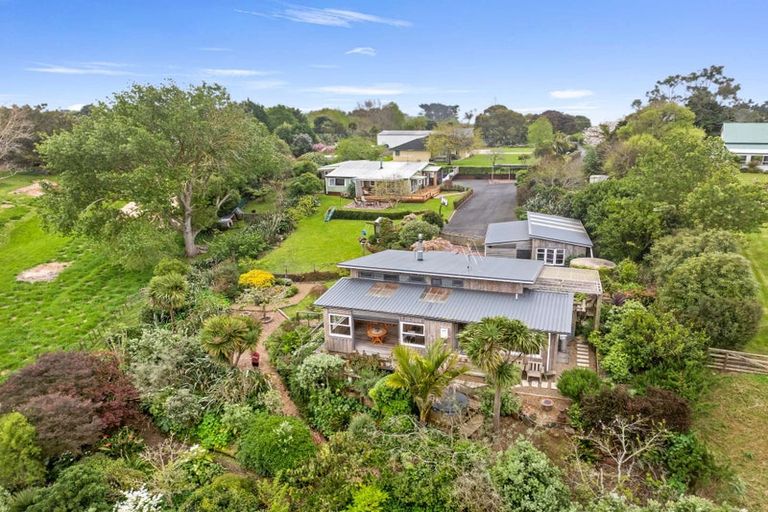 Photo of property in 123b Colombo Road, Waiuku, 2123