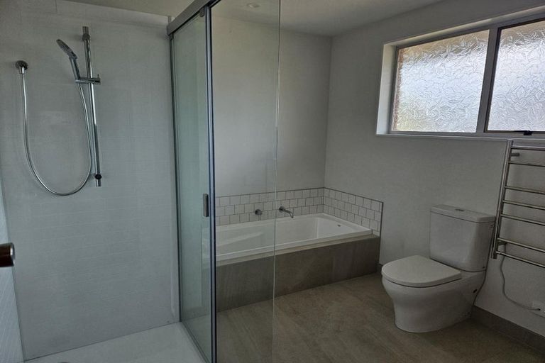 Photo of property in 26 Colina Street, Avonhead, Christchurch, 8042