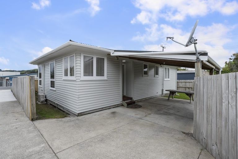 Photo of property in 1/109 Rautawhiri Road, Helensville, 0800