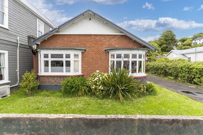 Photo of property in 64 Arthur Street, Dunedin Central, Dunedin, 9016