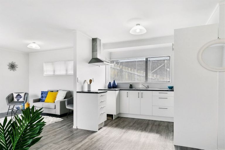 Photo of property in 19 Malaspina Place, Papatoetoe, Auckland, 2025