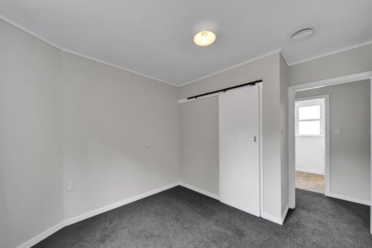 Photo of property in 195 Waihi Road, Hawera, 4610