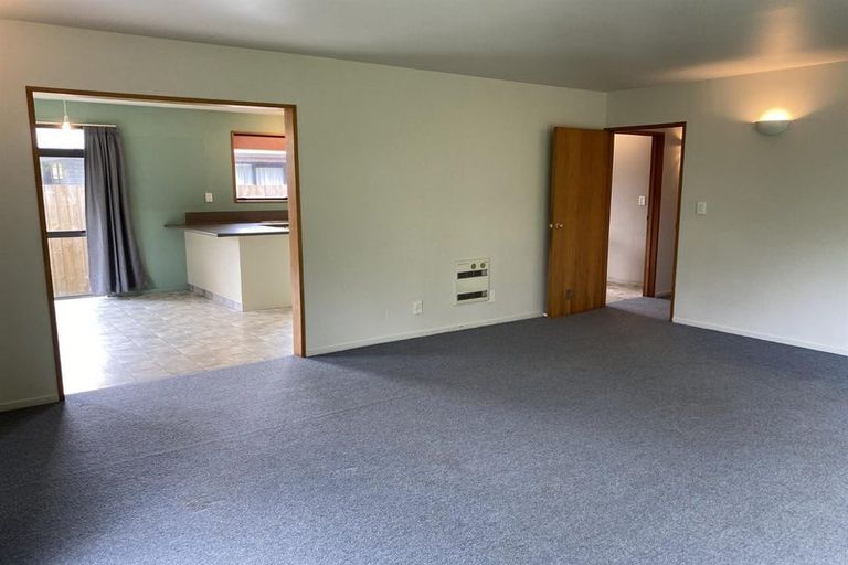 Photo of property in 1/4 Puna Street, Riccarton, Christchurch, 8041