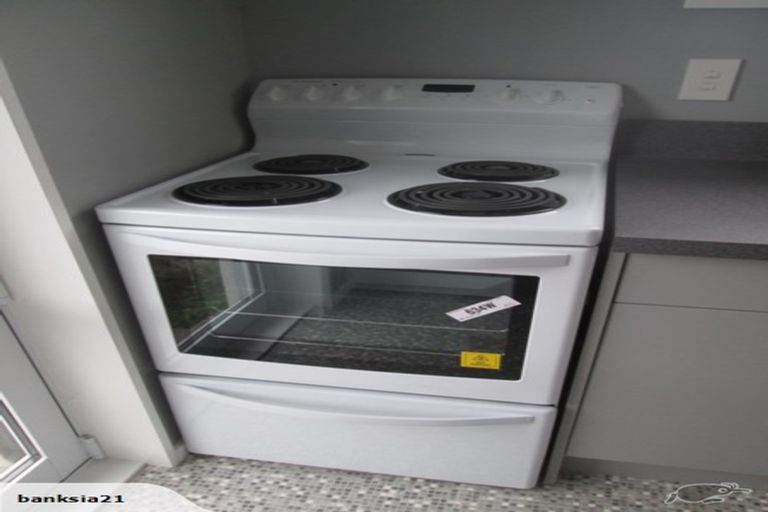 Photo of property in 1/494 Barbadoes Street, Edgeware, Christchurch, 8013