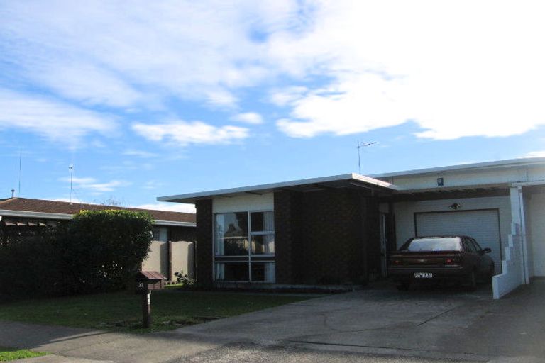 Photo of property in 37 Mcgregor Street, Milson, Palmerston North, 4414