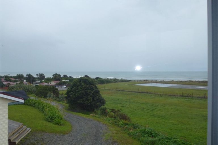 Photo of property in 12 Shelley Street, Greymouth, 7805