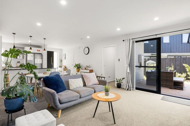 Photo of property in 2u2 Mila Paige Close, Glenview, Hamilton, 3206