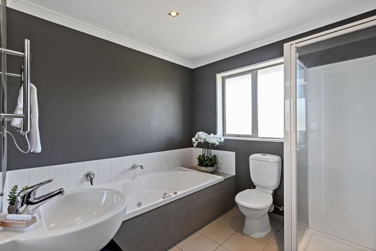 Photo of property in 61 Brookfield Drive, Northwood, Christchurch, 8051