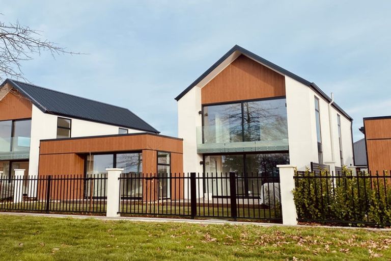 Photo of property in 10 Saint James Place, Rangiora, 7400