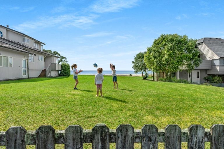 Photo of property in 106 Bambury Place, Onemana, Whangamata, 3691