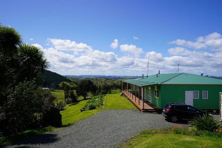 Photo of property in 703c Tinopai Road, Tinopai, Matakohe, 0593
