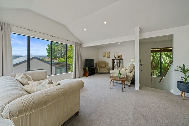 Photo of property in 10b Fettes Crescent, Seatoun, Wellington, 6022