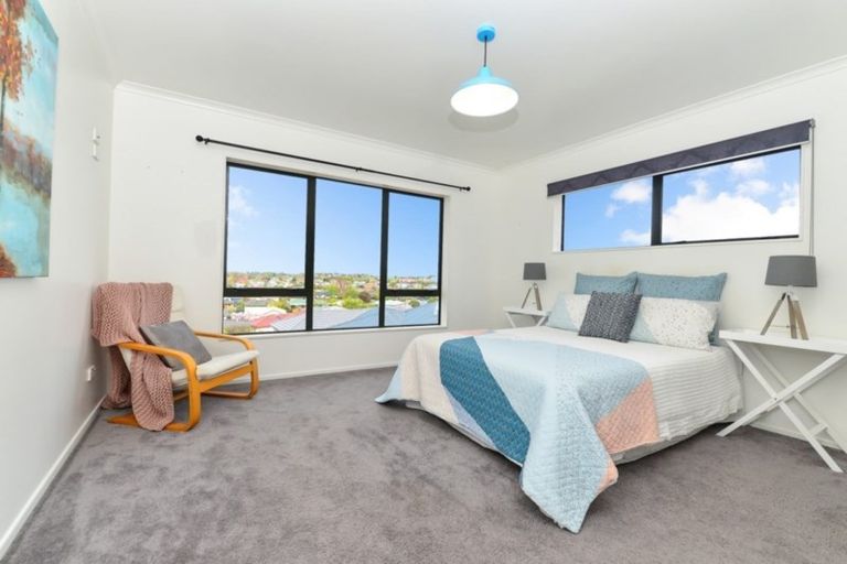 Photo of property in 17 Dorchester Place, Nawton, Hamilton, 3200