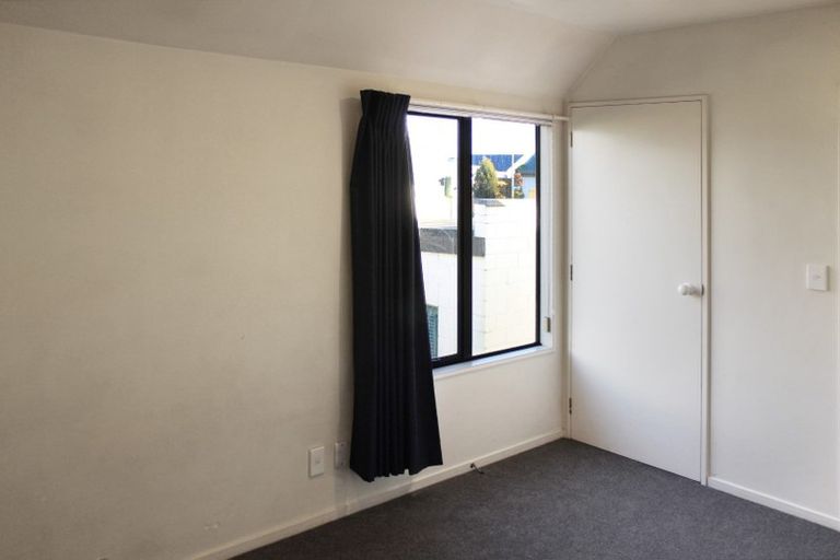 Photo of property in 72 Mandeville Street, Riccarton, Christchurch, 8011