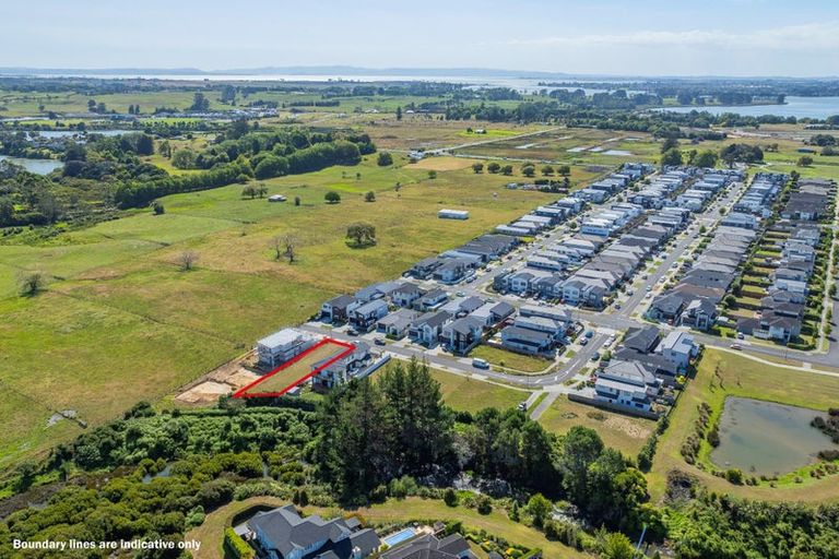 Photo of property in 5 Fjord Way, Karaka, Papakura, 2113