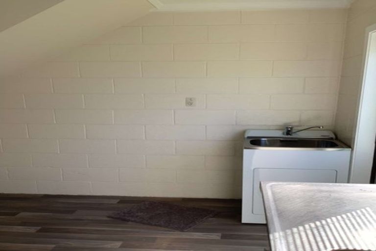 Photo of property in 2/86 Picton Avenue, Riccarton, Christchurch, 8011