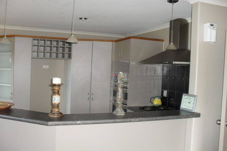 Photo of property in 18 Maggie Place, Ohauiti, Tauranga, 3112