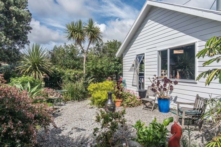 Photo of property in 86 Riwai Street, Paraparaumu, 5032