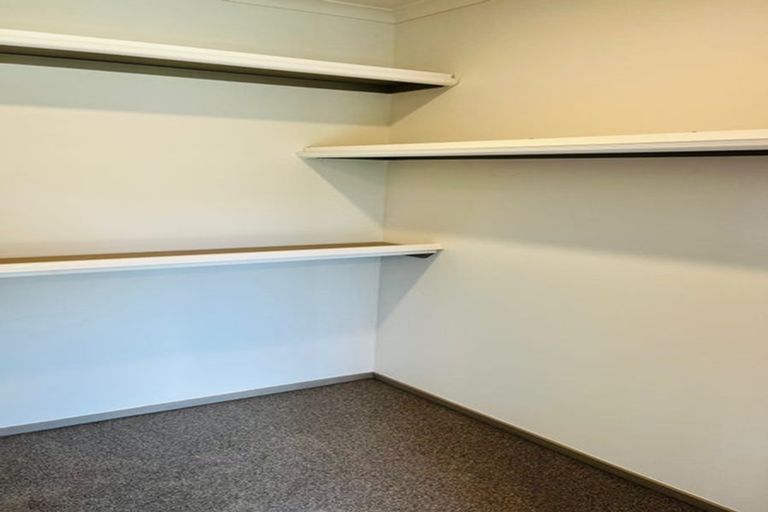 Photo of property in 25 Grabella Place, Papamoa Beach, Papamoa, 3118