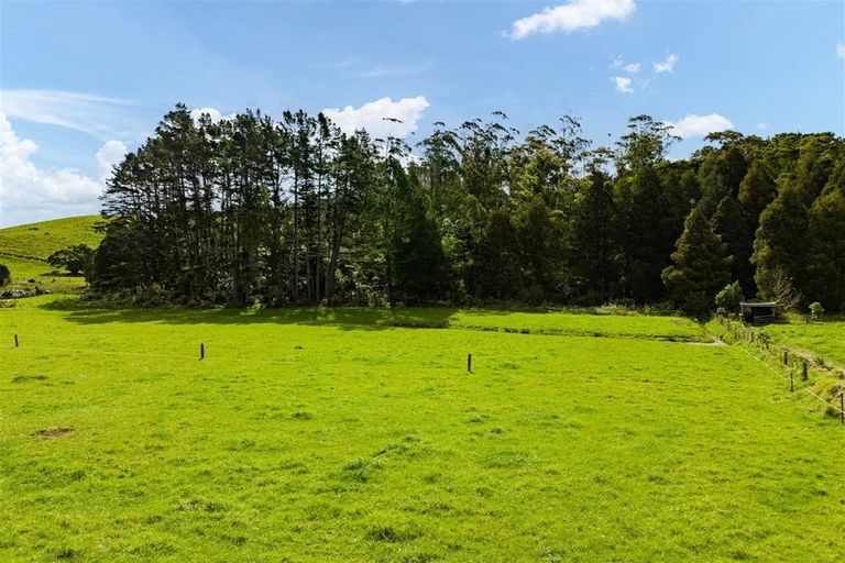 Photo of property in 41 Kiriglen Lane, Glenbervie, 0173