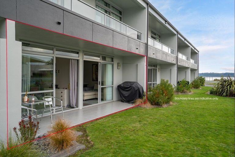 Photo of property in 300 Lake Terrace, Two Mile Bay, Taupo, 3330