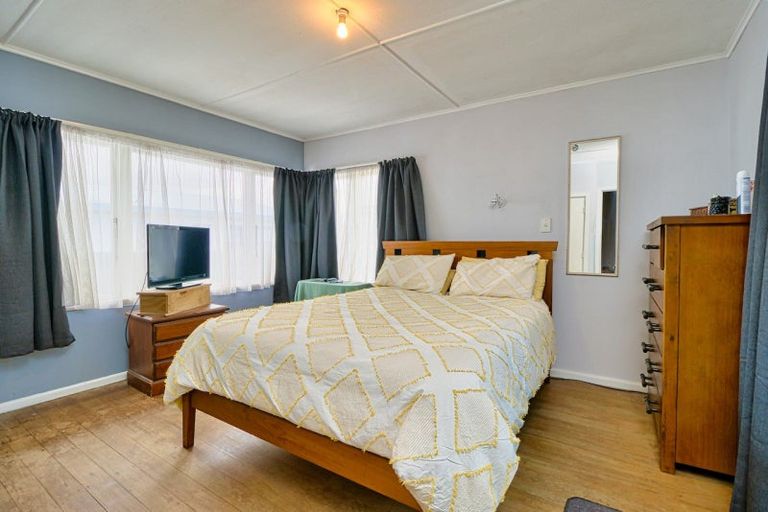Photo of property in 20 Hillary Crescent, Maraenui, Napier, 4110