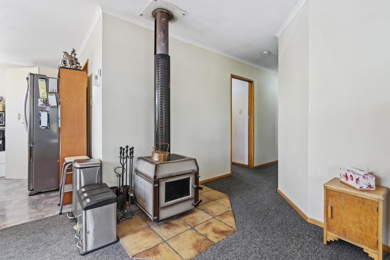 Photo of property in 13 Omahau Crescent, Twizel, 7901