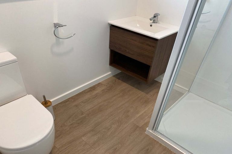 Photo of property in 72 Peer Street, Upper Riccarton, Christchurch, 8041