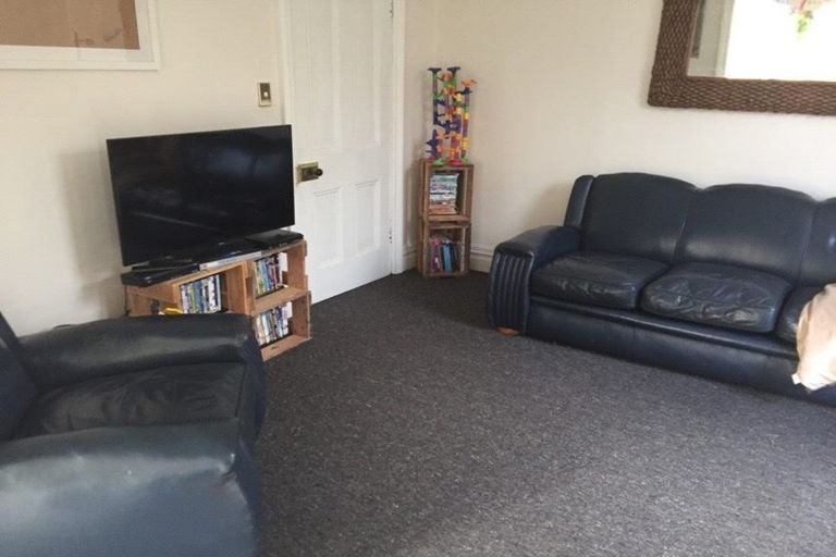 Photo of property in 1/61 Dover Street, St Albans, Christchurch, 8014