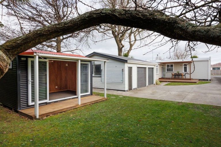 Photo of property in 301 Botanical Road, West End, Palmerston North, 4412