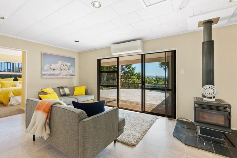 Photo of property in 7 Hyland Place, Waiuku, 2681