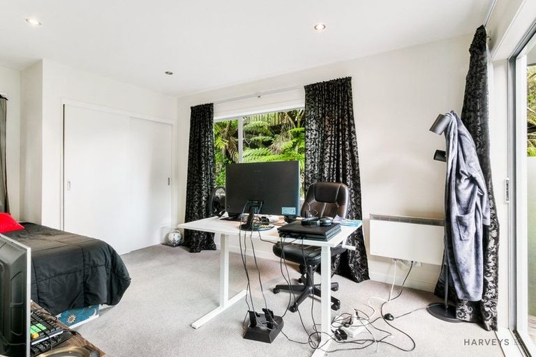 Photo of property in 13 Miha Road, Titirangi, Auckland, 0604