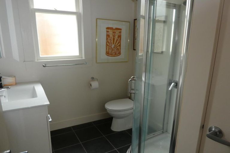 Photo of property in 317 Adelaide Road, Newtown, Wellington, 6021
