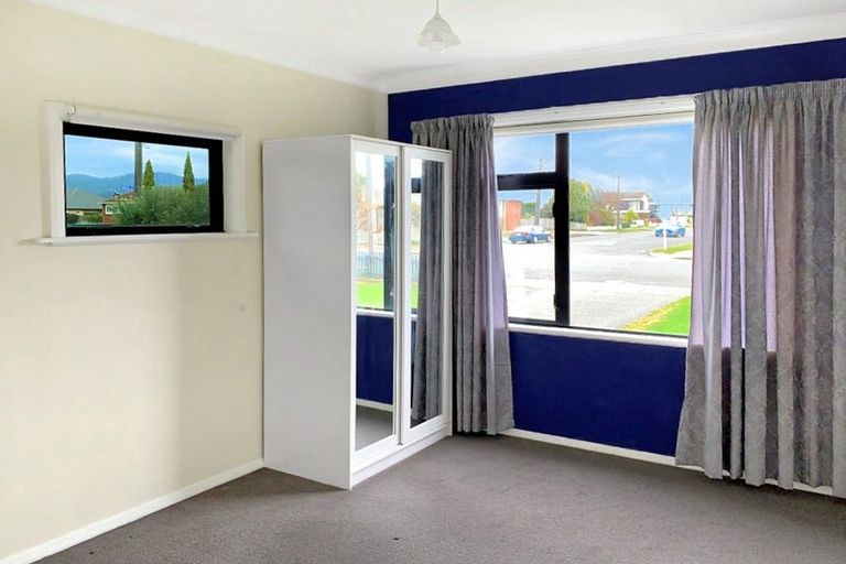 Photo of property in 22 York Street, Levin, 5510