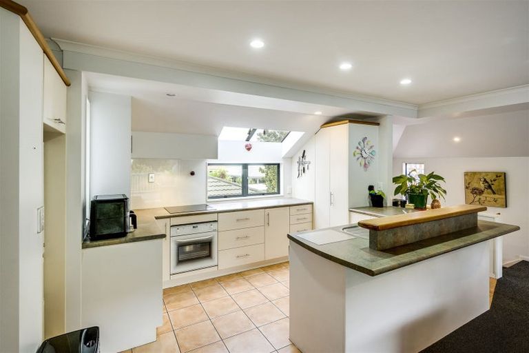 Photo of property in 12a Dolbel Street, Taradale, Napier, 4112