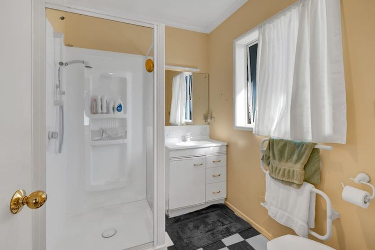 Photo of property in 12 Davies Road, Hurdon, New Plymouth, 4310