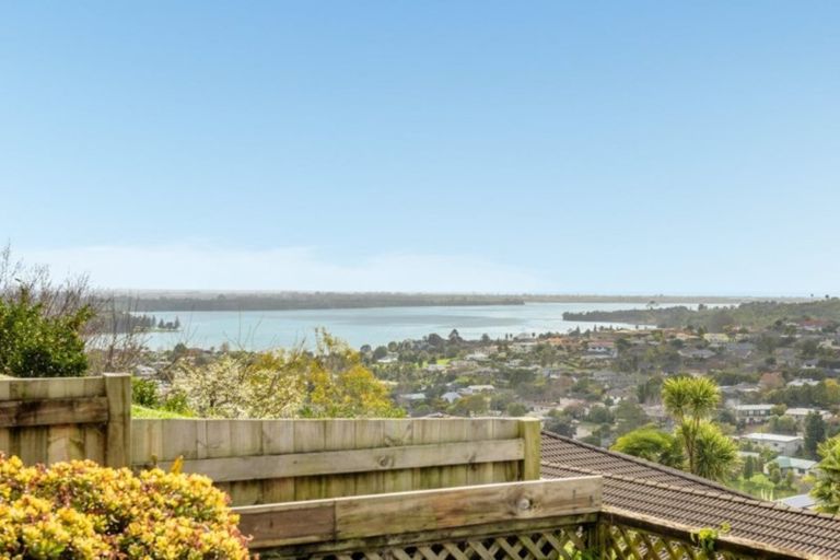 Photo of property in 71 Osprey Drive, Welcome Bay, Tauranga, 3112