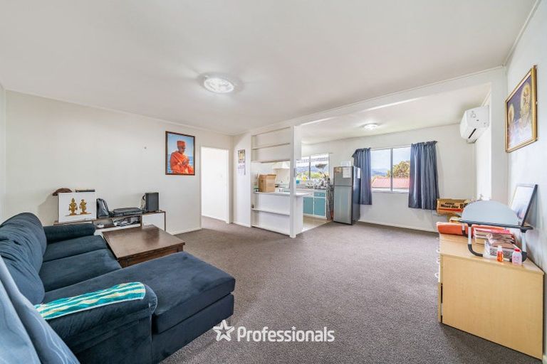 Photo of property in 121-123 Bell Road, Waiwhetu, Lower Hutt, 5010