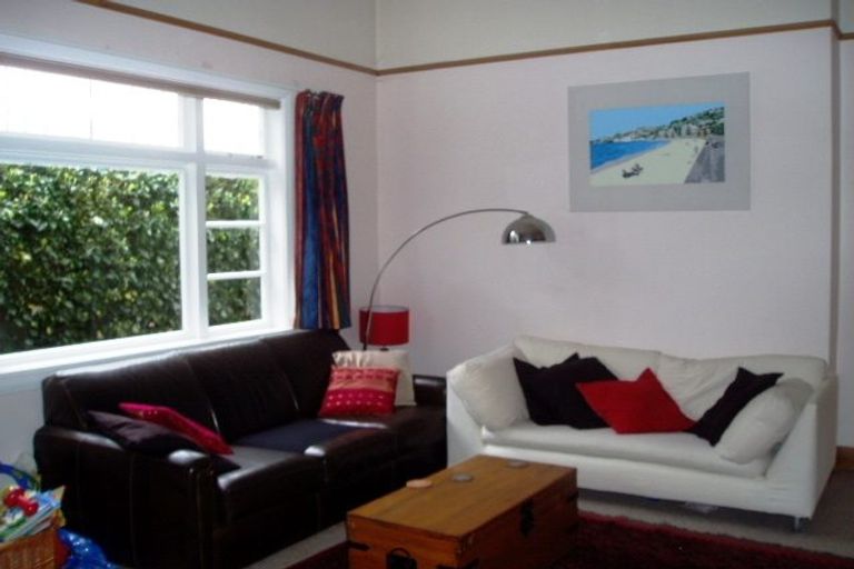 Photo of property in 3 Douro Avenue, Newtown, Wellington, 6021