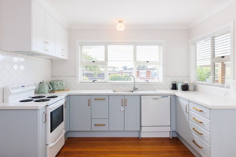 Photo of property in 5 Sheffield Street, Awapuni, Palmerston North, 4412